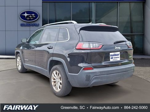 Used 2019 Jeep Cherokee Latitude w/ Popular Appearance Group FWD image 3