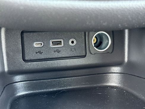 Certified 2024 Chevrolet Equinox RS w/ LPO, Floor Liner Package image 15