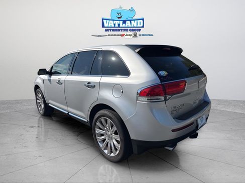 Used 2012 Lincoln MKX AWD image 9