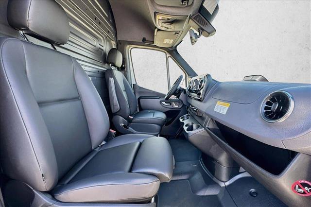 New 2026 Mercedes-Benz Sprinter 2500 image 23