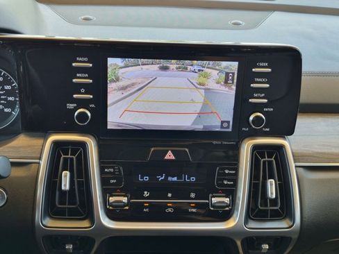 Used 2021 Kia Sorento EX FWD image 14