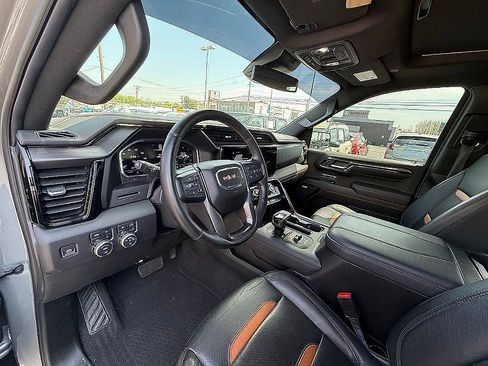 Used 2023 GMC Sierra 1500 AT4 w/ AT4 Premium Package AWD/4WD image 36