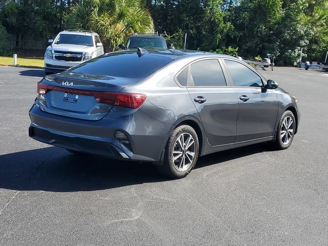 Used 2023 Kia Forte LXS FWD image 6