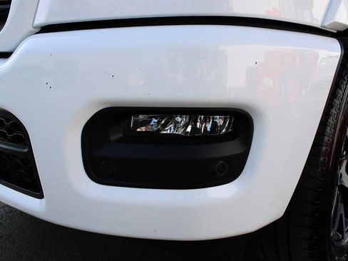 Used 2025 RAM 1500 Laramie w/ Sport Appearance Package image 19