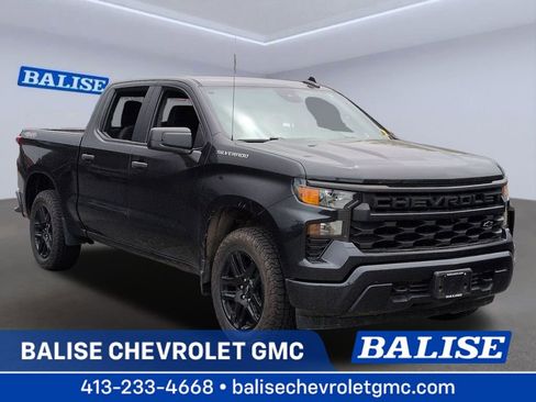 Used 2023 Chevrolet Silverado 1500 Custom AWD/4WD image 1