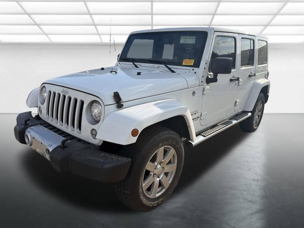 Used 2017 Jeep Wrangler Unlimited Sahara w/ Mopar Chrome Edition Group AWD/4WD image 5