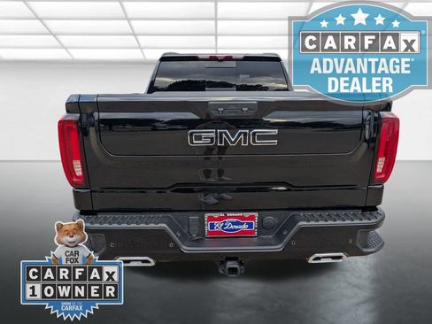 Used 2023 GMC Sierra 1500 AT4 w/ Technology Package AWD/4WD image 34