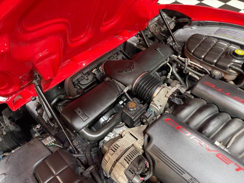 Used 1999 Chevrolet Corvette Convertible w/ Memory Pkg RWD image 74