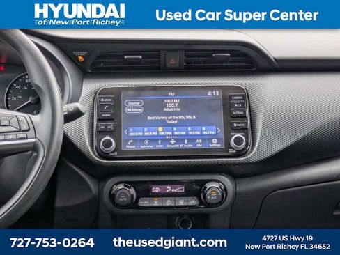 Used 2022 Nissan Kicks SV w/ Exterior Package image 20