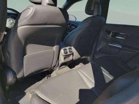 Certified 2026 Mercedes-Benz GLC 300 image 11
