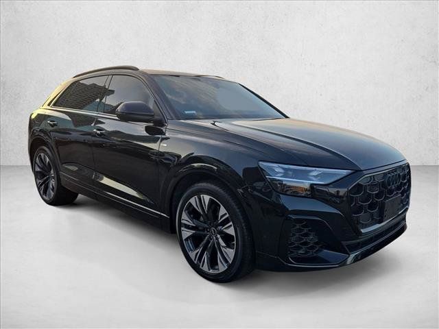 Used 2025 Audi Q8 Prestige AWD/4WD image 3