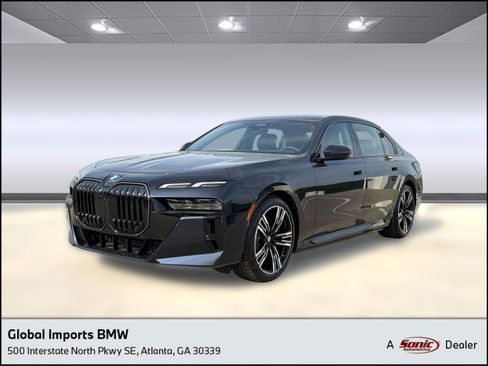 New 2026 BMW i7 xDrive60 w/ Premium Package AWD/4WD image 1