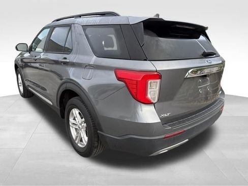 Used 2023 Ford Explorer XLT w/ Equipment Group 202A AWD/4WD image 6