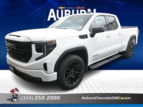 Used 2023 GMC Sierra 1500 Elevation AWD/4WD image 3