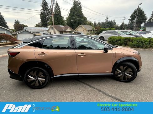 Used 2023 Nissan Ariya FWD image 11