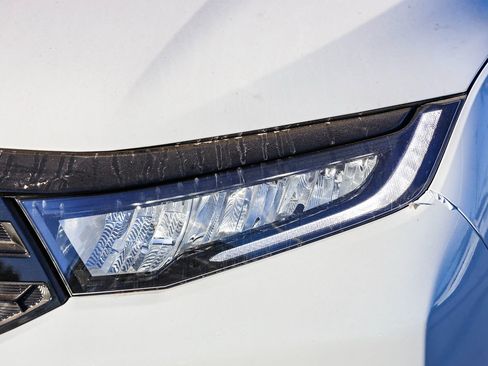 New 2026 Honda Odyssey Touring image 4