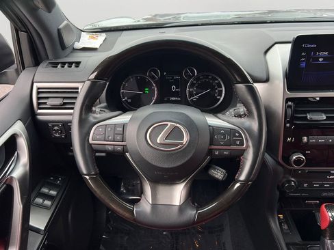 Used 2023 Lexus GX 460 Premium image 17