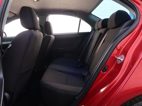 Used 2014 Mitsubishi Lancer ES FWD image 29