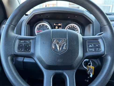 Used 2014 RAM 1500 Express image 21
