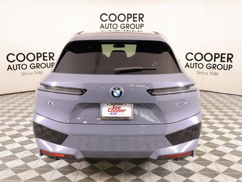Used 2024 BMW iX xDrive50 w/ Sport Package image 22