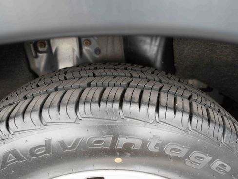 Used 2016 Honda CR-V EX image 30