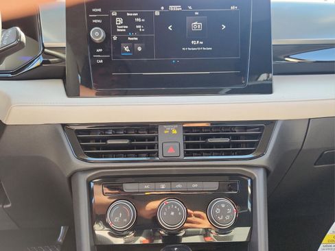 New 2025 Volkswagen Taos S image 14