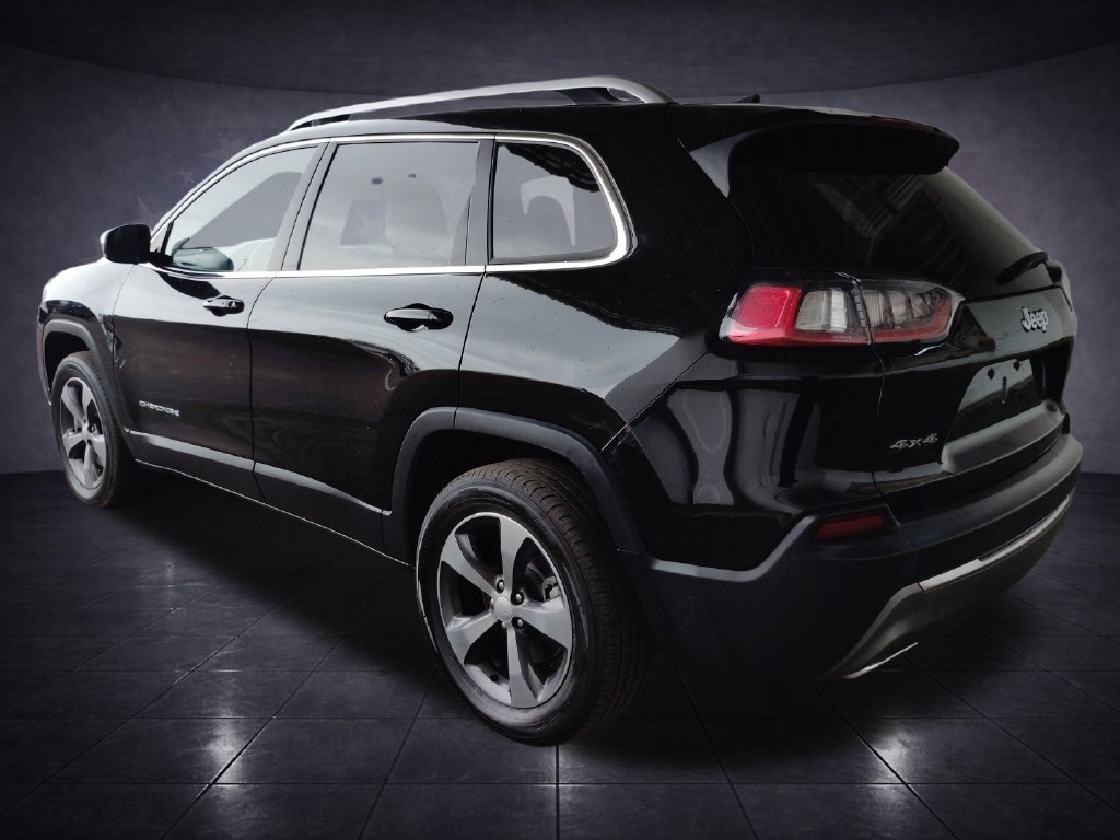 Used 2020 Jeep Cherokee Limited AWD/4WD image 3