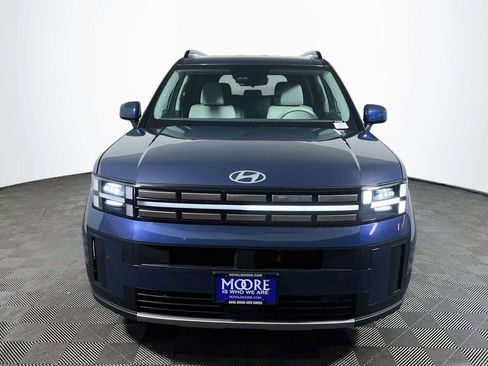 Used 2025 Hyundai Santa Fe SEL AWD/4WD image 2