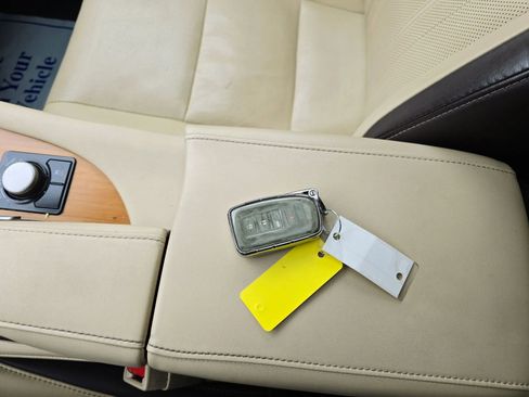 Used 2017 Lexus RX 350 FWD w/ Premium Package image 31