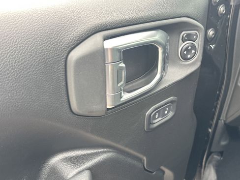 New 2025 Jeep Wrangler Sport AWD/4WD image 12