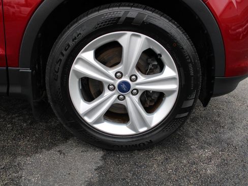 Used 2014 Ford Escape SE w/ Equipment Group 201A image 16