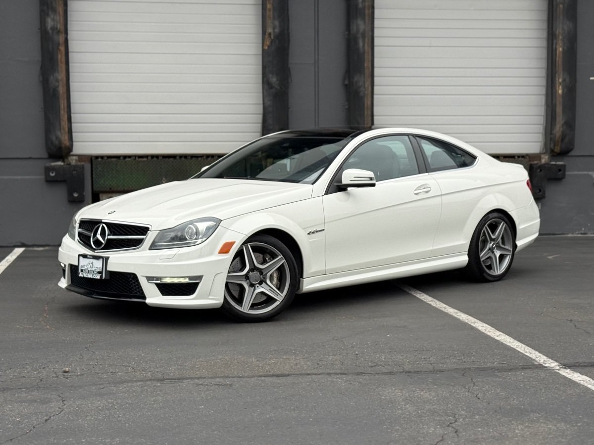 Used 2012 Mercedes-Benz C 63 AMG Coupe image 8