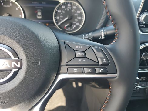 New 2025 Nissan Sentra SR w/ Midnight Edition image 22