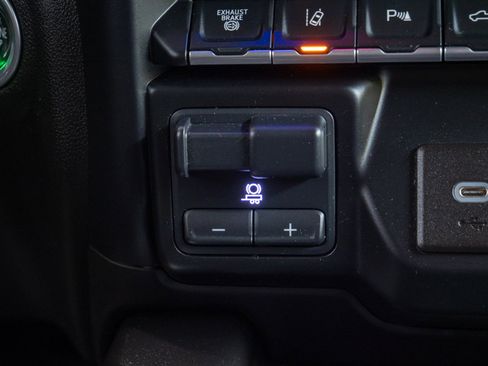 Used 2023 Chevrolet Silverado 3500 High Country w/ LPO, Hitch Package image 26