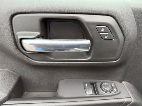 Used 2025 Chevrolet Silverado 1500 W/T RWD image 11