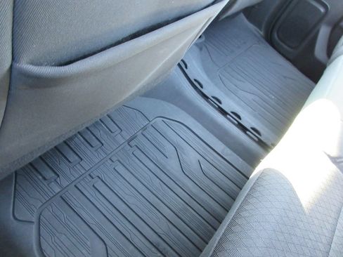 Used 2022 GMC Sierra 2500 SLE w/ SLE Value Package; AWD/4WD image 29