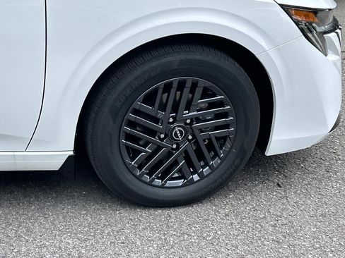 New 2026 Nissan Sentra SV FWD image 9
