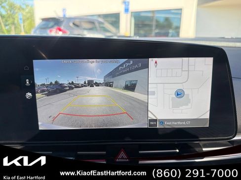 Used 2024 Hyundai Elantra SEL w/ Convenience Package FWD image 31