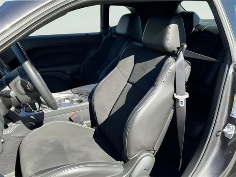 Used 2023 Dodge Challenger R/T w/ Plus Package image 17