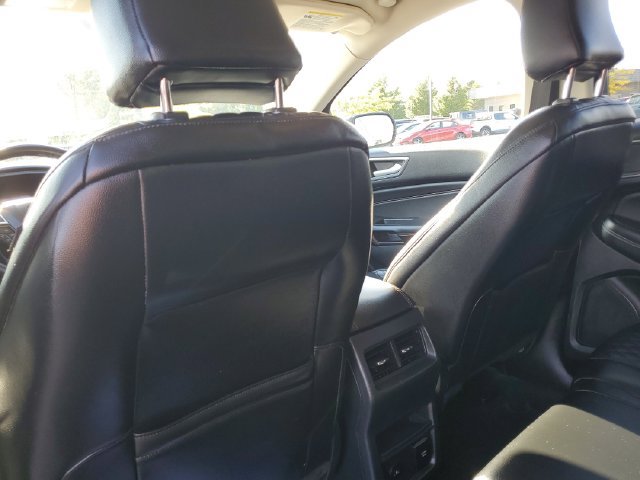 Certified 2024 Ford Edge Titanium AWD/4WD image 27