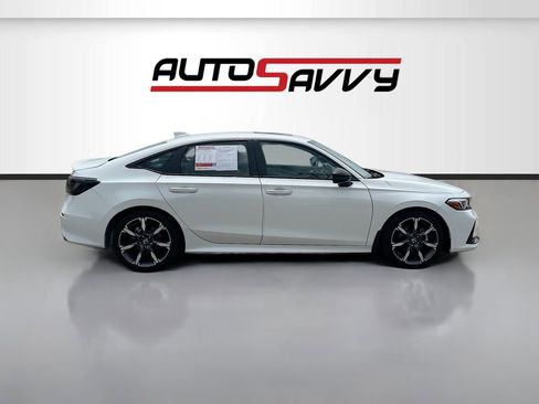 Used 2025 Honda Civic Sport Touring image 8