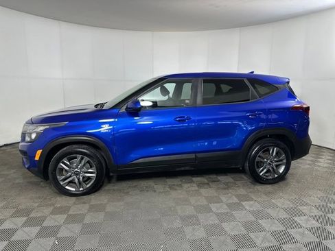 Used 2021 Kia Seltos LX image 6