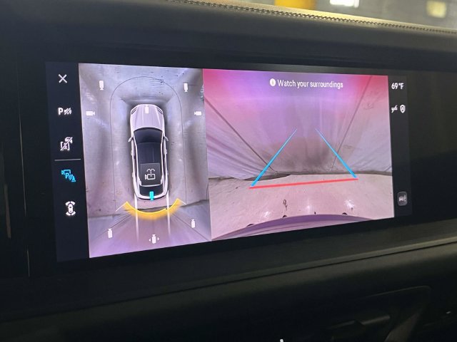 Certified 2025 Porsche Cayenne GTS AWD/4WD image 34