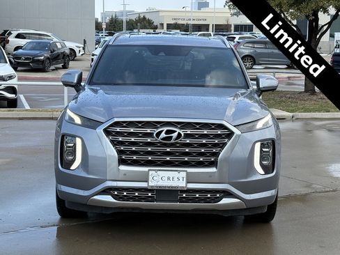 Used 2020 Hyundai Palisade Limited image 3