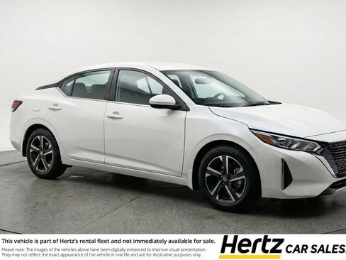 Used 2025 Nissan Sentra SV image 1