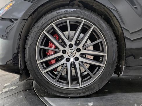 Used 2021 Maserati Ghibli RWD image 10