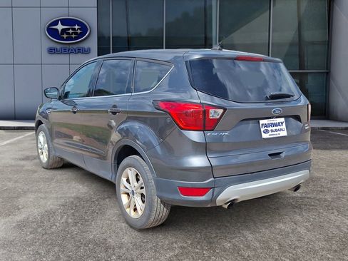 Used 2019 Ford Escape SE AWD/4WD image 4