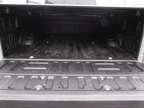 Used 2022 Ford F250 XL w/ STX Appearance Package image 28