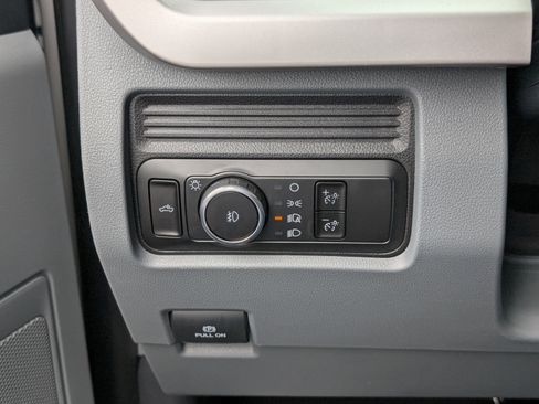 New 2025 Ford F250 XL w/ STX Appearance Package image 17