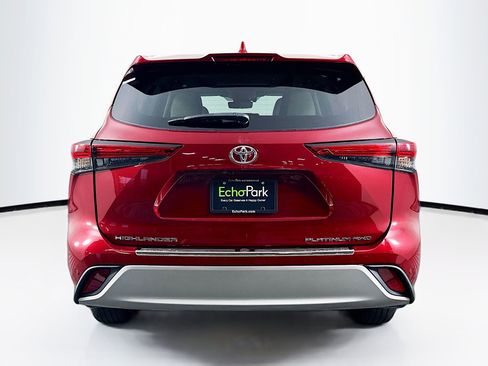 Used 2020 Toyota Highlander Platinum AWD/4WD image 7